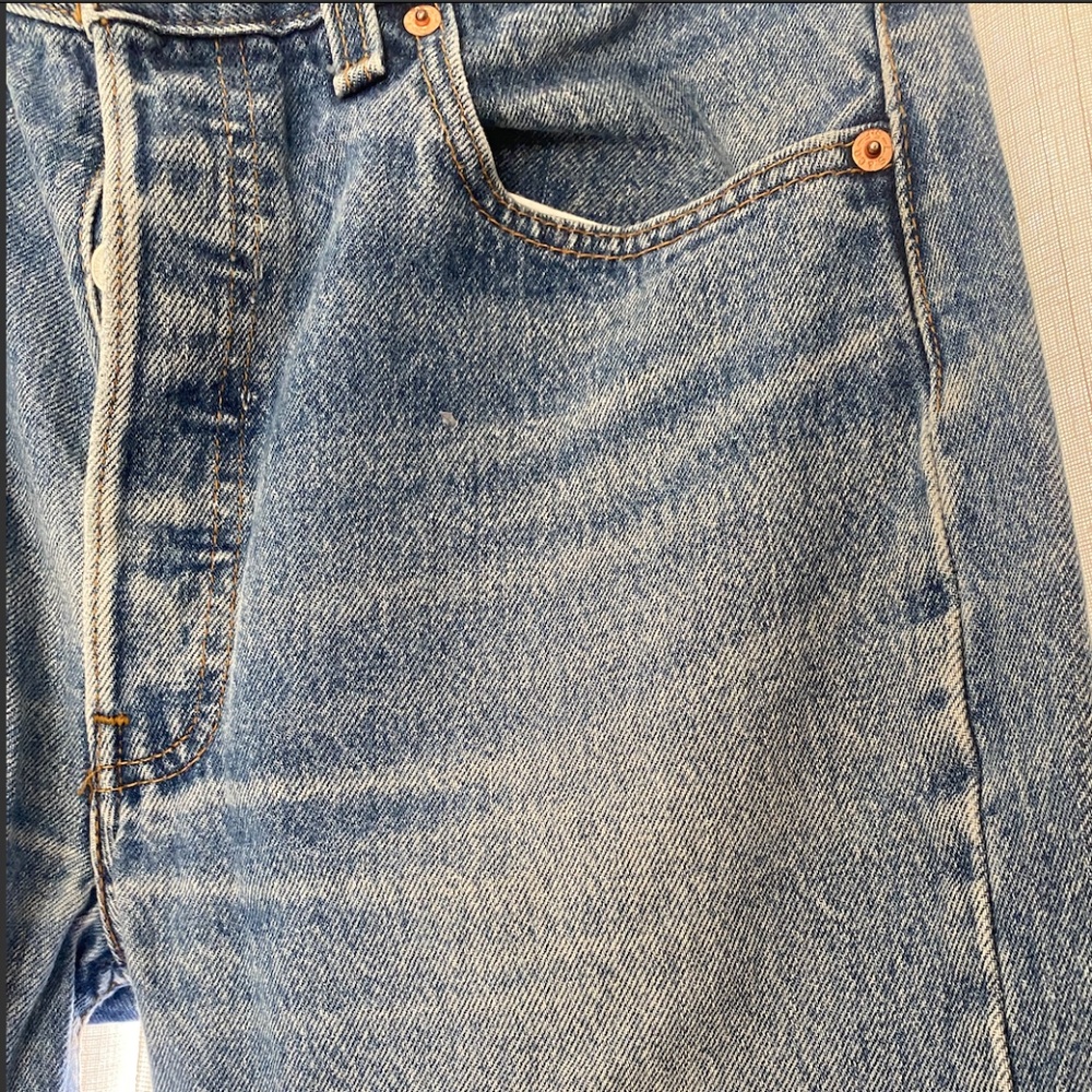VINTAGE • LEVIS 501 • Made in U.S.A. • 33/30